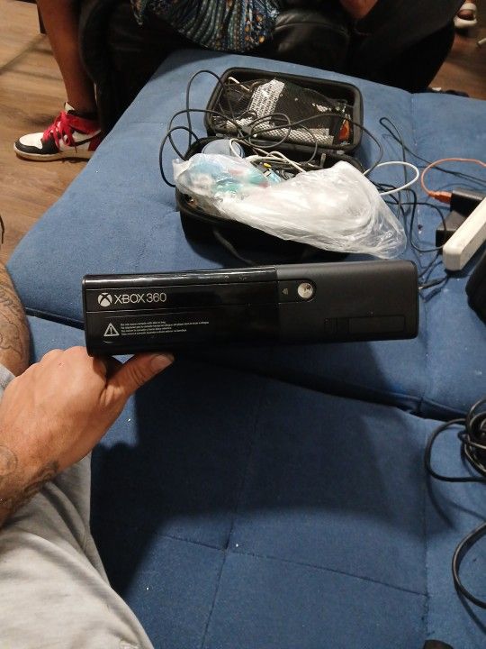 Xbox 360 E Console Model 1538