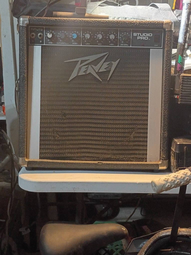 Electric Guitar Amp