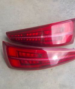 NEW OEM Audi Q3 LED Inner Tail Lights (Liftgate/Trunk Mounted) – Pair – Fits 2015-2018