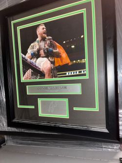 Conor Mcgregor Framed Photo with Laser Engraved Signature 8x10