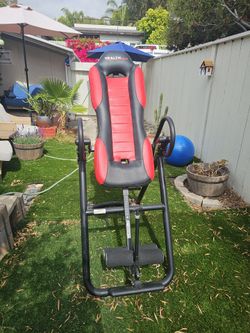 Inversion table