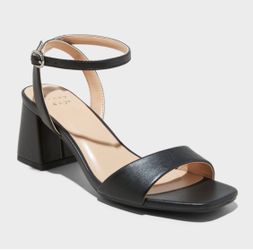 Women shoes size 12