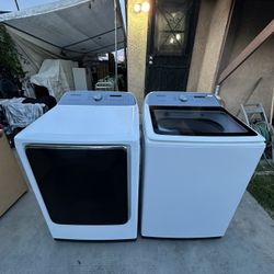 Samsung Washer & Gas Dryer Set