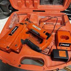 Paslode Angled Finish Nailer