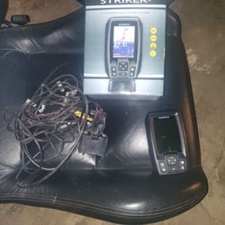 Garmin Striker 4 Fish Finder 
