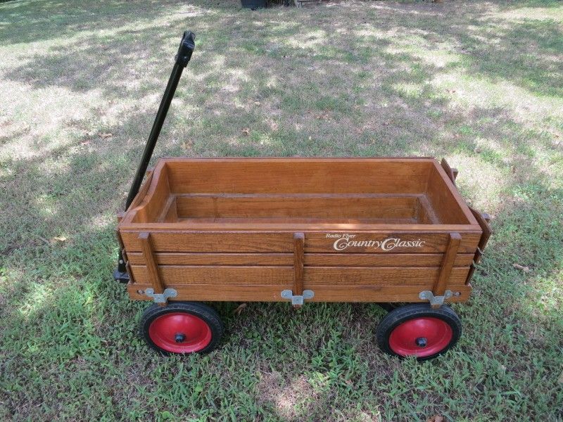 Rare Vintage Radio Flyer Country Classic Wooden Wagon (PICK UP ONLY)