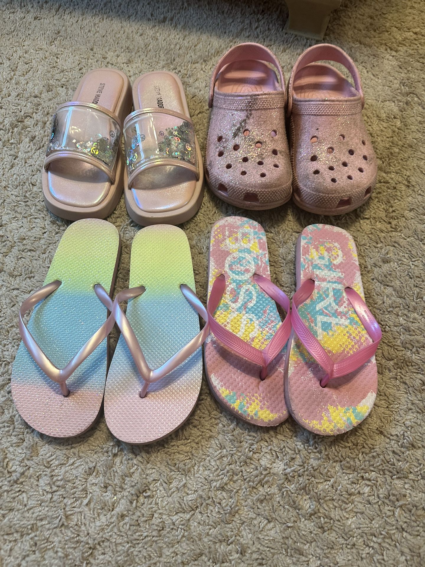 Girl Sandals - FREE