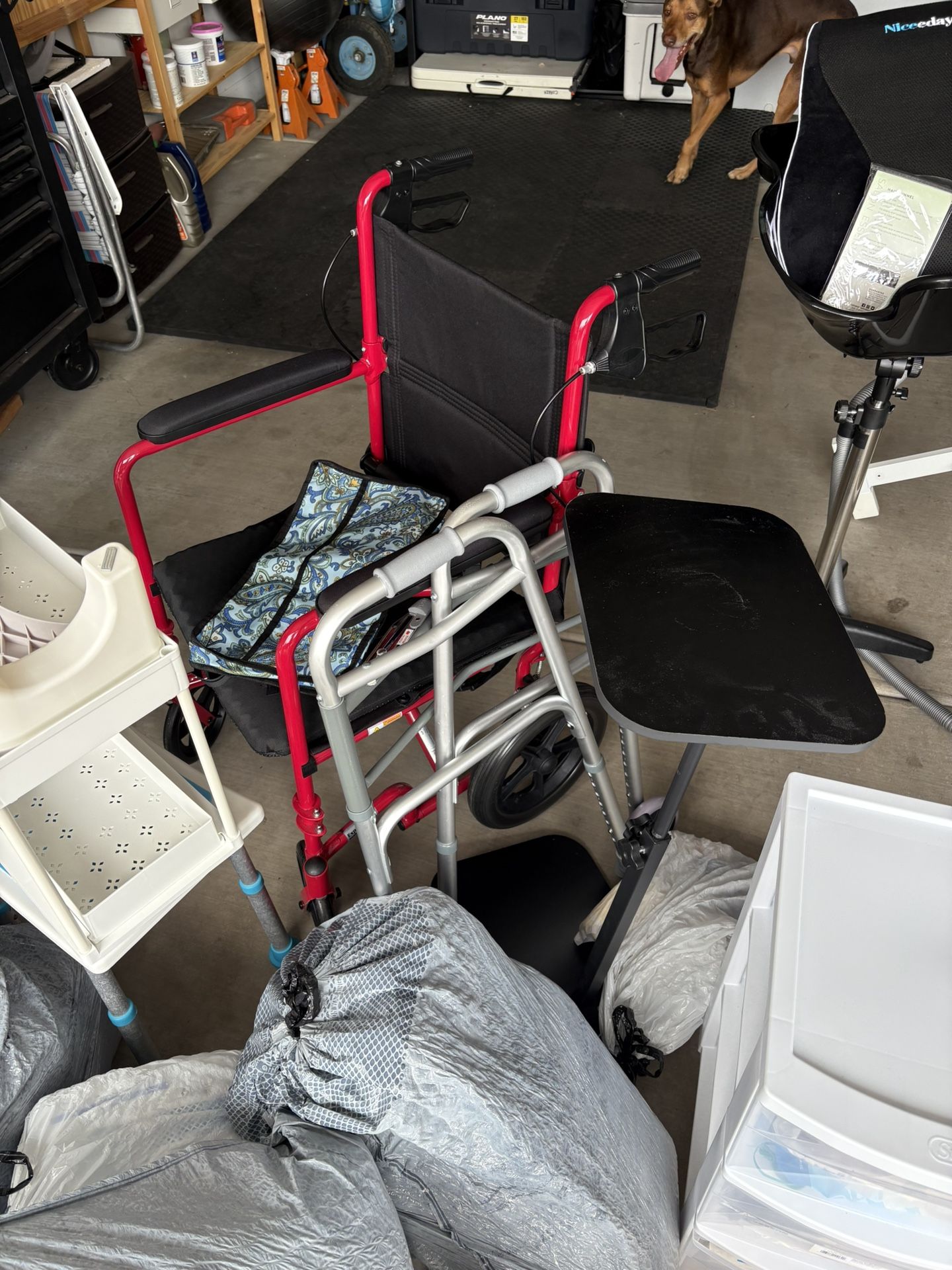 Free. Hospice/ Senior Citizen Equipment 