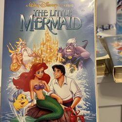 Little Mermaid Collector Box And Movie 