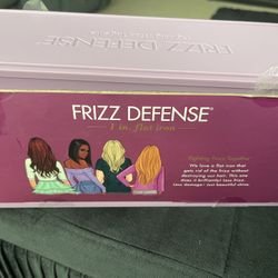 Frizz Defense Straightener (new)