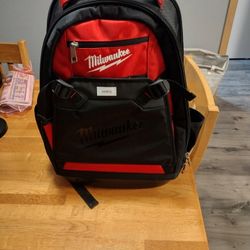 Milwaukee 10in Jobsite Backpack With Accessories 