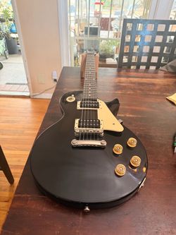 Les Paul Style Electric Guitar Black