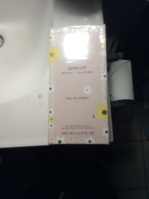 Daisy Marc Jacobs Perfume