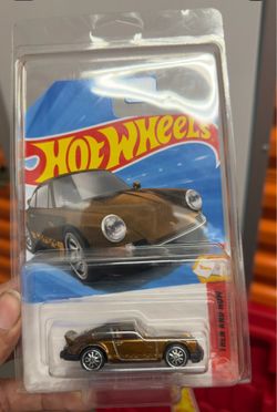 Hot Wheel Super Treasure Hunt PORSCHE 911 CARRERA RS 2.7