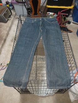 Men's Medium Wash Denim  Levis Jeans