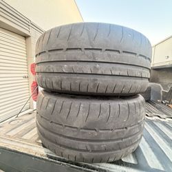 255/35/20 Goodyear Eagle F1 Super Sport R 70-80% Tread (2)