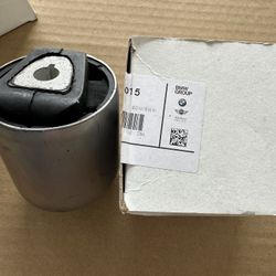 2 x OEM BMW Bushing 31-10-6-778-015