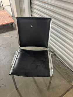 2 Chairs
