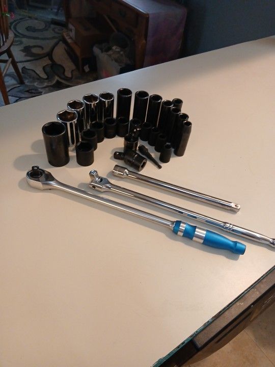 Deep Well & Standard Impact Socket Sets
