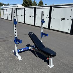 Ajustable Weight Bench 