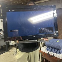 Flat Screen TV 32’