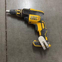 Delwalt Screw Gun 