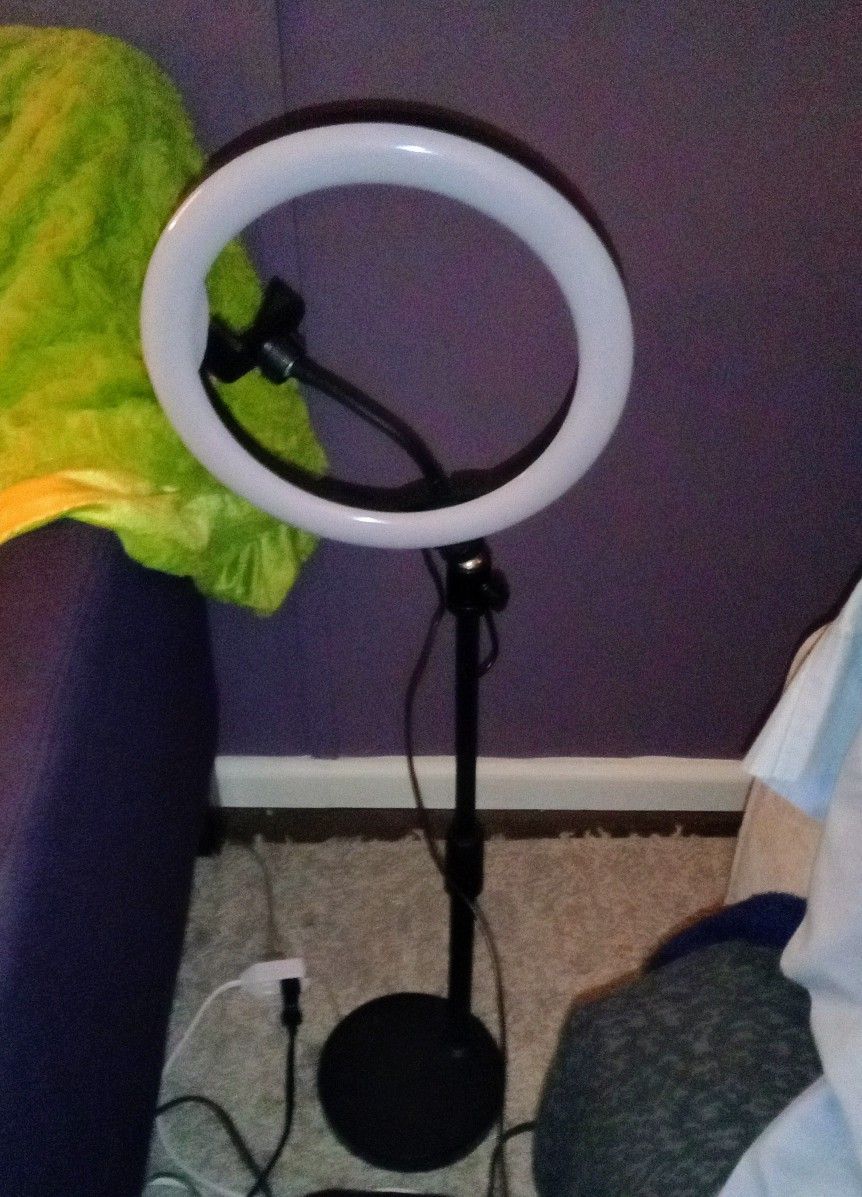 content creator ring light