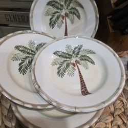 Palm Tree Theme Small Plates