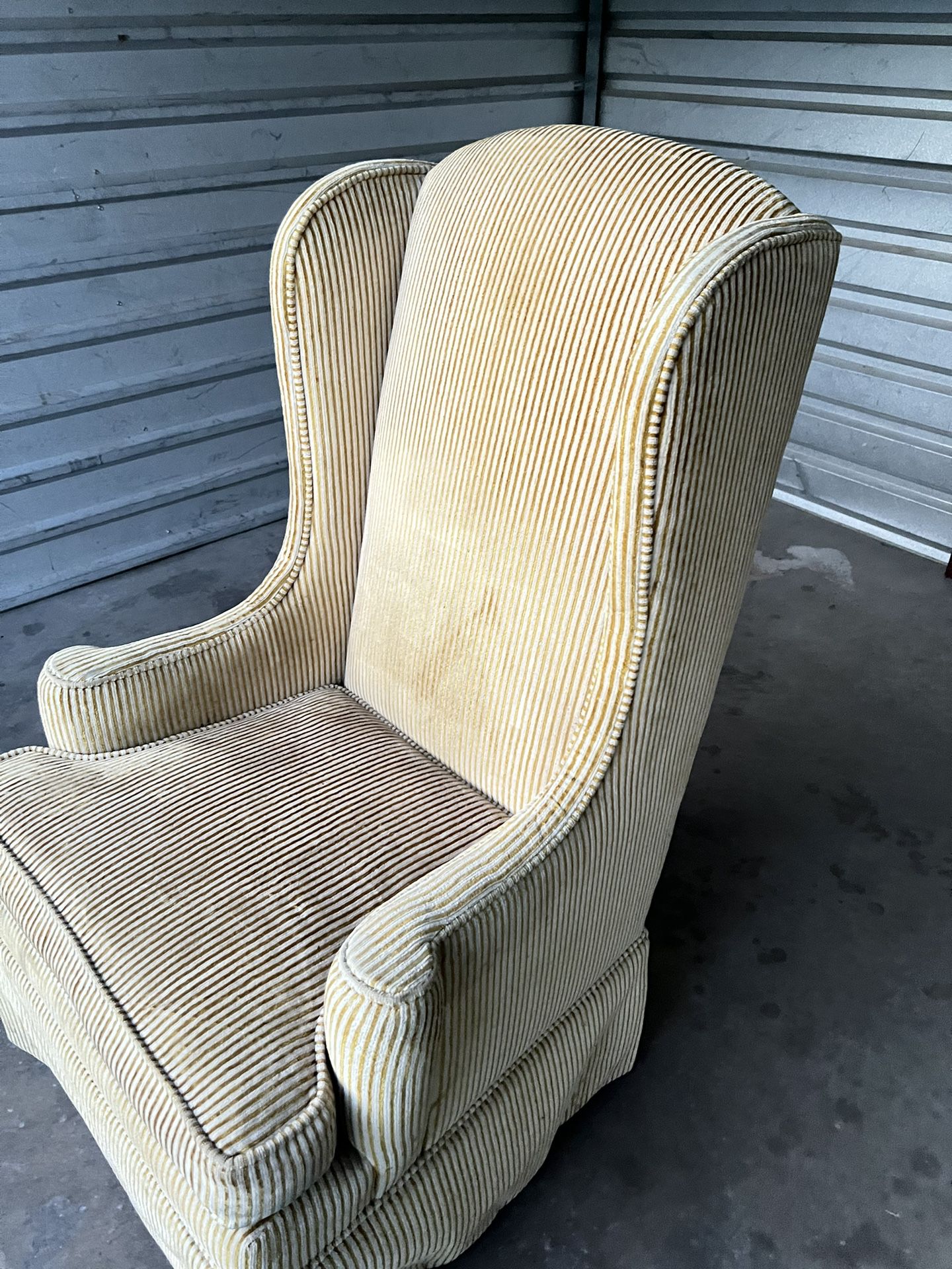 Vintage Mid Century Modern Ethan Allen Wingback Chair