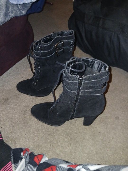 Medium Boots Wedges