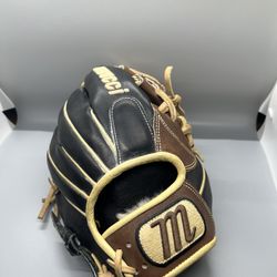 Marucci Glove 