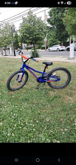 Specialized Riprock 20" Kids Bike – Blue/Orange