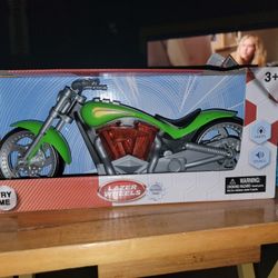 (NEW) CHOPPER MOTORCYCLE LIGHTS UP AND MAKES SEVERAL SOUNDS