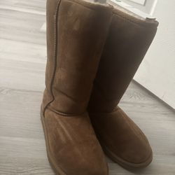 Uggs Size 6