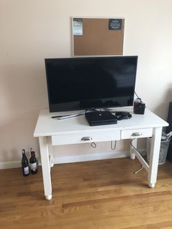 White Tv Stand