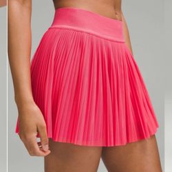 NWT Lululemon mesh pleats mr mini tennis skirt size6