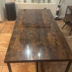 Dining table 