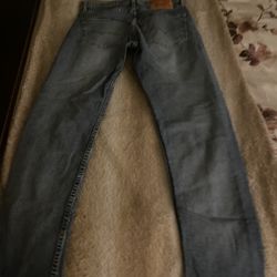 Levis 512