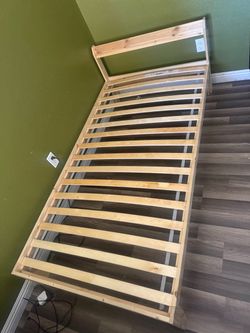 Twin bed