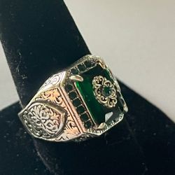 Emerald And Silver Men’s Ring