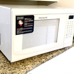 Microwave , Frigidaire
