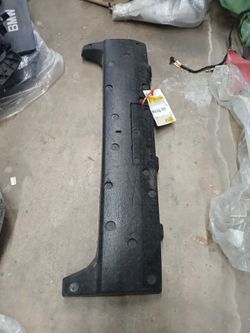 New 04-07 Chevy Malibu Rear Bumper Impact Absorber