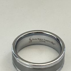 White Tungsten Grooved Band