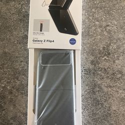 Galaxy Z Flip 4 Case Clear