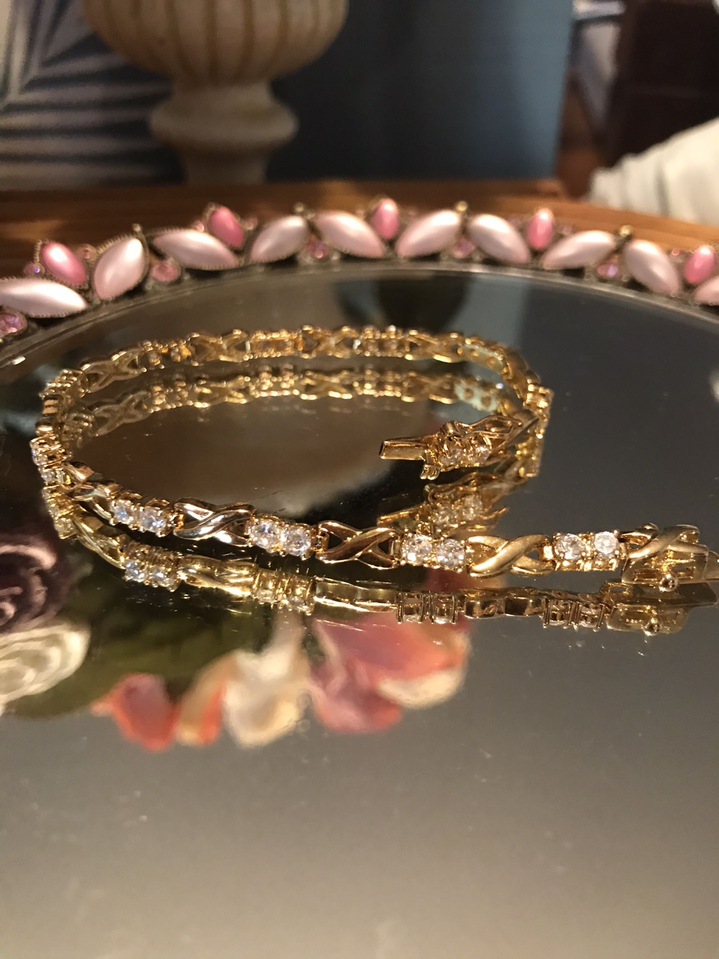 Just Gorgeous!!! Gold Bracelet with Diamond White Sapphires