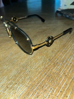 Females Versace sunglasses