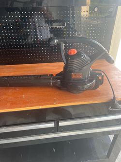 Black and Decker blower