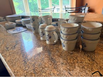 Pfaltzgraff Yorktowne Stoneware Dish Set – Large Collection