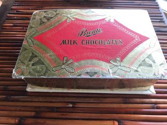 Vintage Mid Century Foil Lid Bunte Milk Chocolates Box - Chicago 