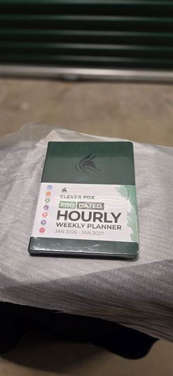 Clever Fox Pro Dated Hourly Weekly Planner 2026–2027